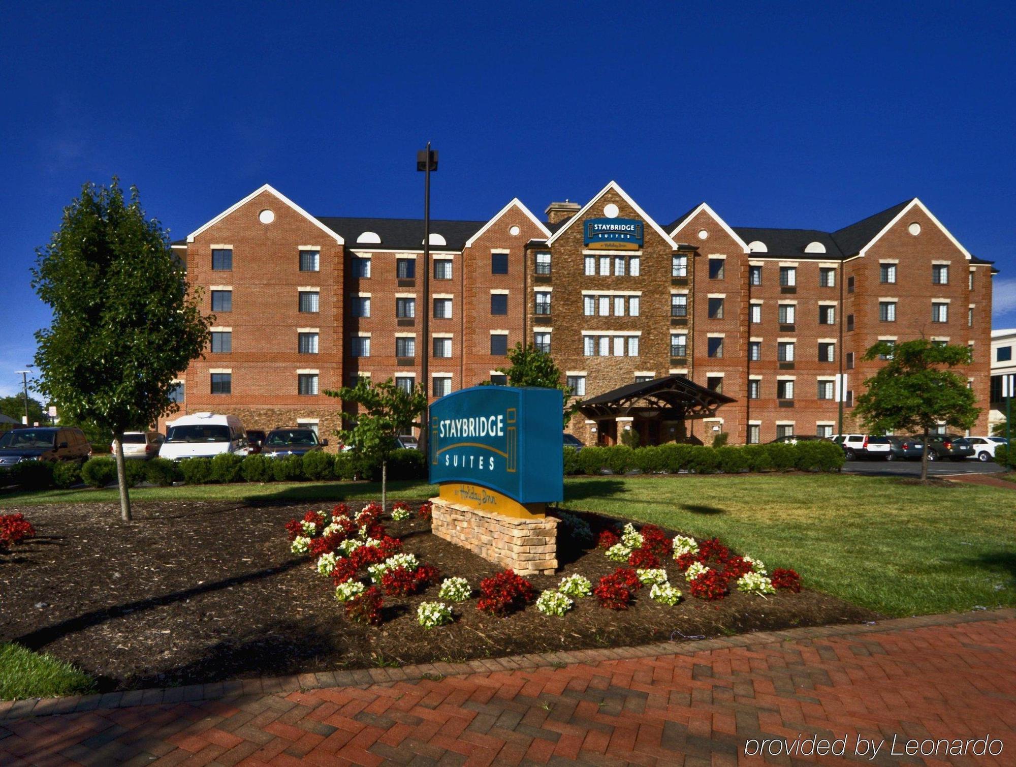 Staybridge Suites Tysons - Mclean By Ihg Extérieur photo